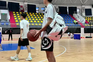 篮球体育生训练视频直播下载免费